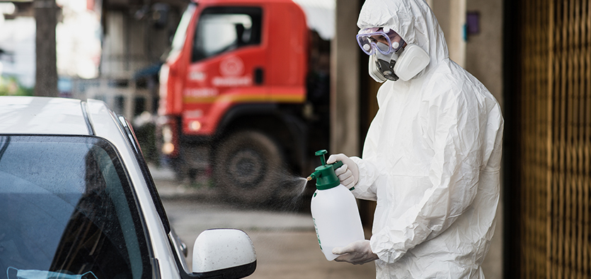 How Industrial Degreasers Keep Fleet and Vehicle Shops Running Smoothly